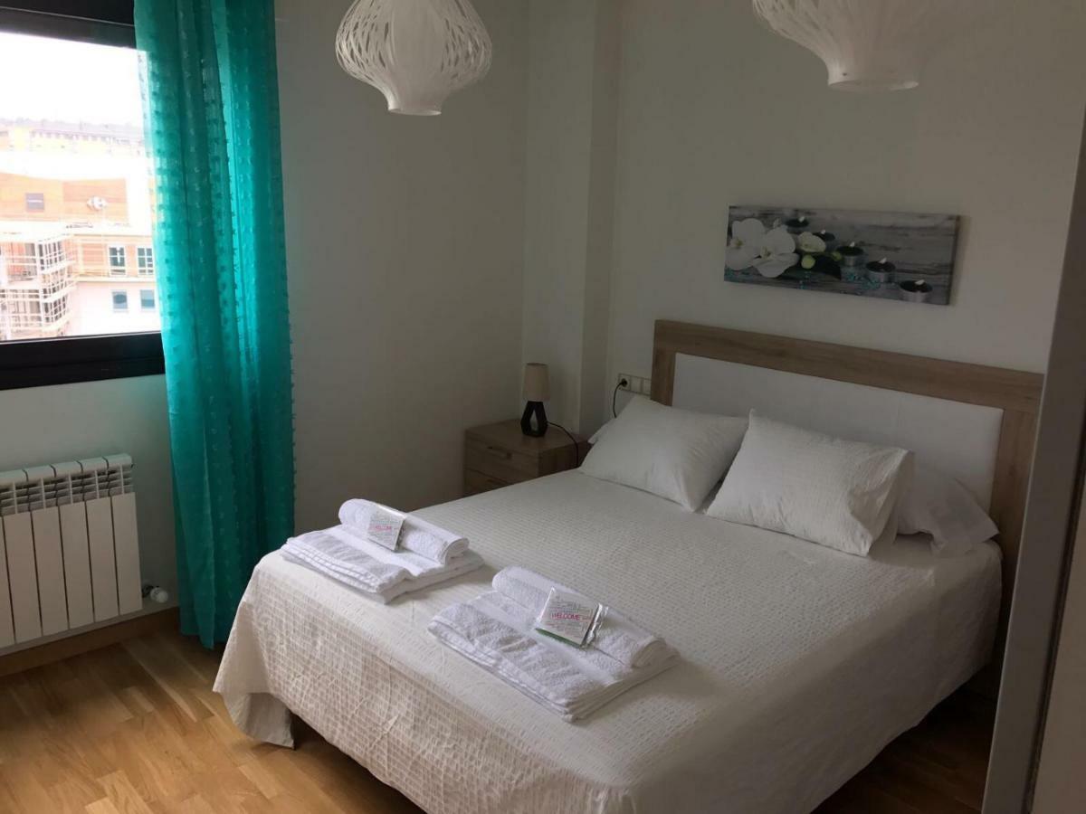 Alojamiento La Rosaleda Ponferrada Esterno foto